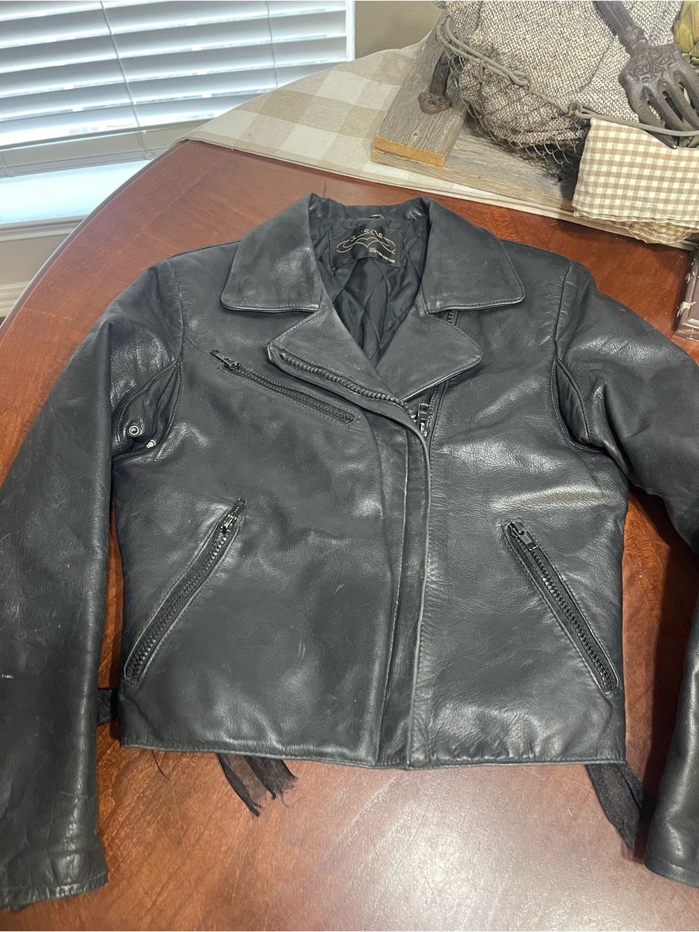 Bullskins Women’s moto Leather Biker Motorcycle Jacket Vintage